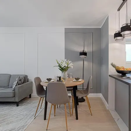 Panorama Premium Plac Jana Z Glogowa 2